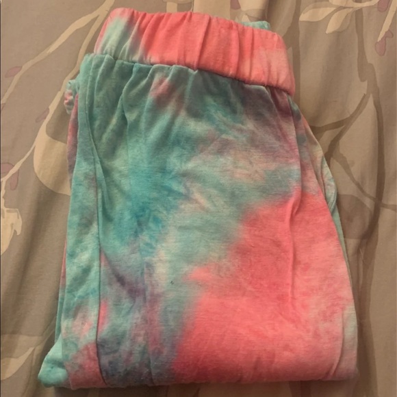 Shein tie‎ dye joggers - Picture 2 of 3